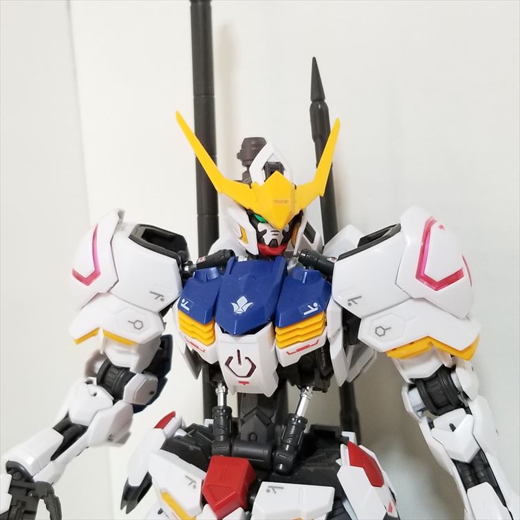 ＭＧ  1/100 ガンダムバルバトス［チタニウムフィニッシュ］