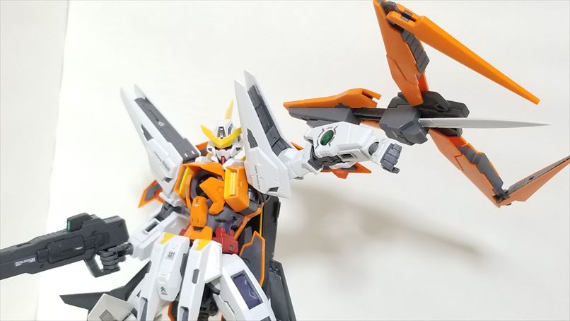 レビュー Mg 1 100 ガンダムキュリオス クスビルmonoブログ