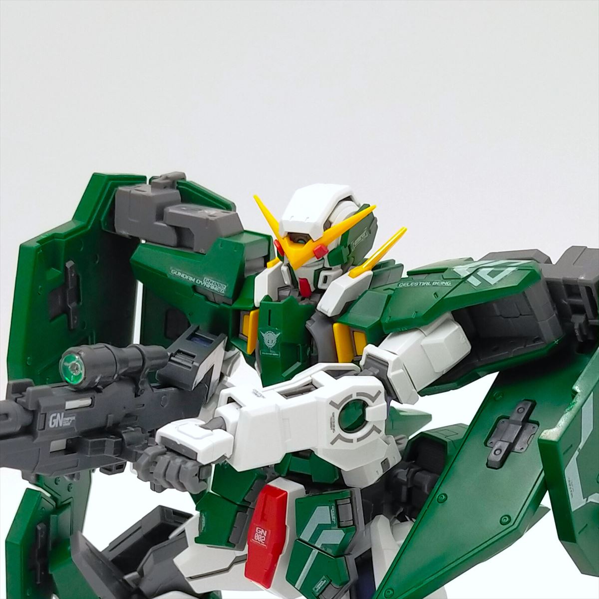 未開封・未組立】MG 1/100 ガンダムデュナメス[クリアカラー] - 模型 ...